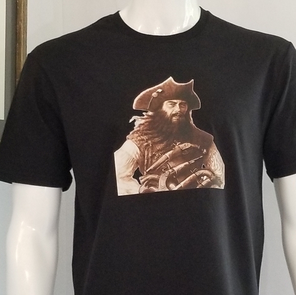 🆕 GILDAN G640 "SOFT STYLE" - BLACKBEARD - Picture 1 of 6